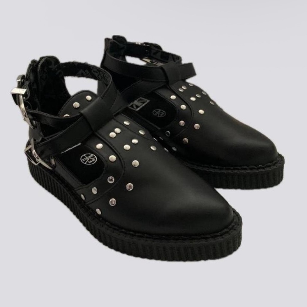 NWOB Black Studded Buckle Shoes